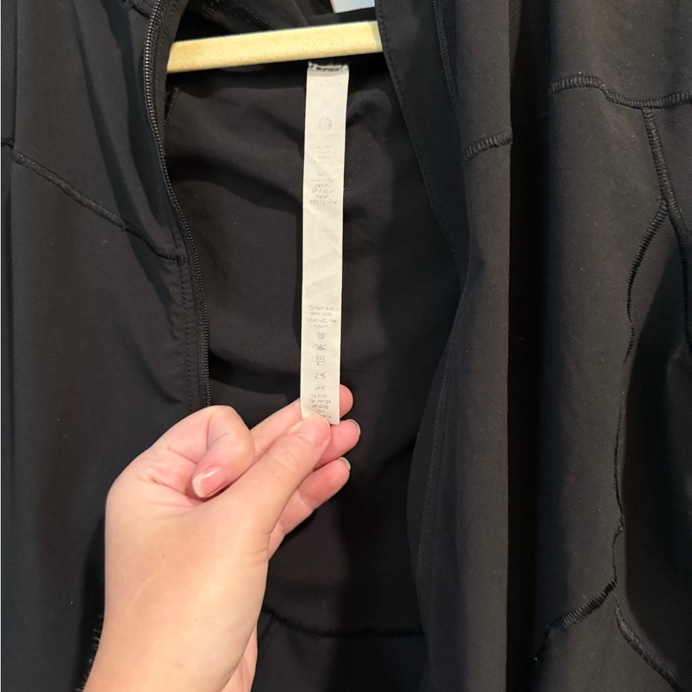 Lululemon Mist Over Windbreaker 6 - Picture 10 of 13